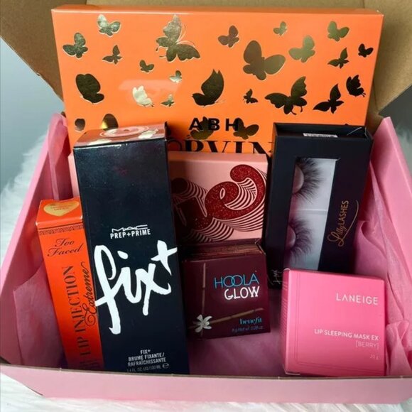 Women's 🎀PRETTY🎀 Beauty Mystery Box or Surprise Gift! (NEW!) - Picture 3 of 6